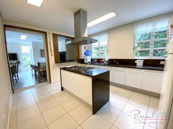 Imagem Casa com 4 Quartos à Venda, 620 m² em Jurerê - Florianópolis