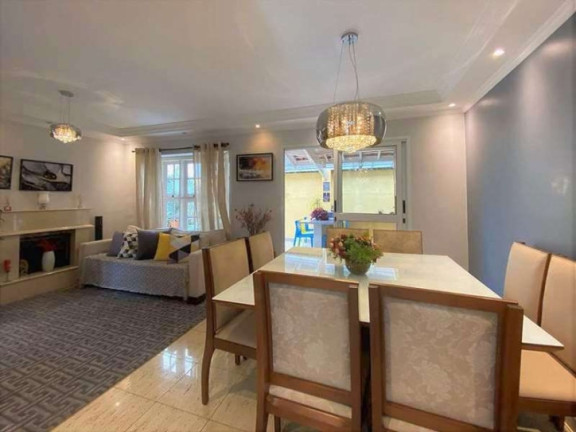 Imagem Casa com 3 Quartos à Venda, 181 m² em Granja Viana - Cotia Imagem Casa com 3 Quartos à Venda, 181 m² em Granja Viana - Cotia