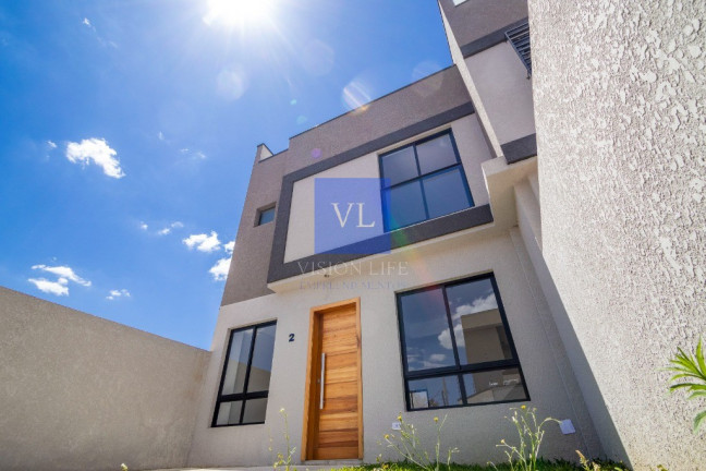Casa com 3 Quartos à Venda, 102 m² em Lindóia - Curitiba