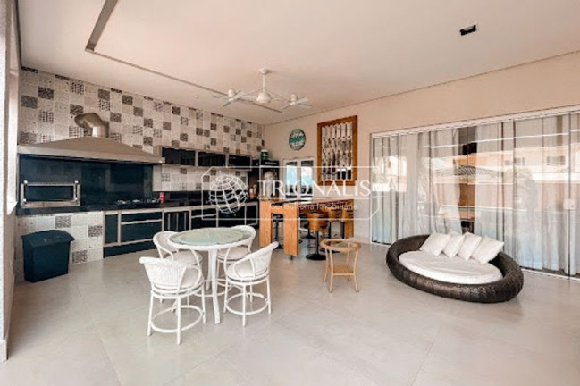 Imagem Casa com 3 Quartos à Venda, 331 m² em Condomínio Shambala Ii - Atibaia Imagem Casa com 3 Quartos à Venda, 331 m² em Condomínio Shambala Ii - Atibaia