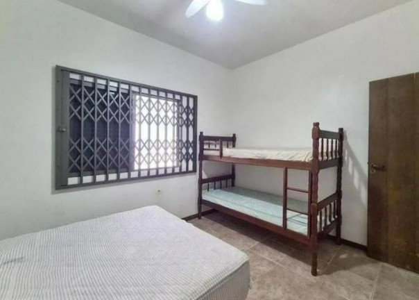 Imagem Casa com 4 Quartos à Venda, 480.000 m² em Centro - Guaratuba Imagem Casa com 4 Quartos à Venda, 480.000 m² em Centro - Guaratuba
