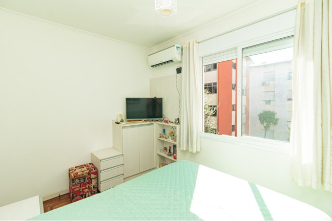 Imagem Imóvel com 3 Quartos à Venda, 64 m² em Higienópolis - Porto Alegre