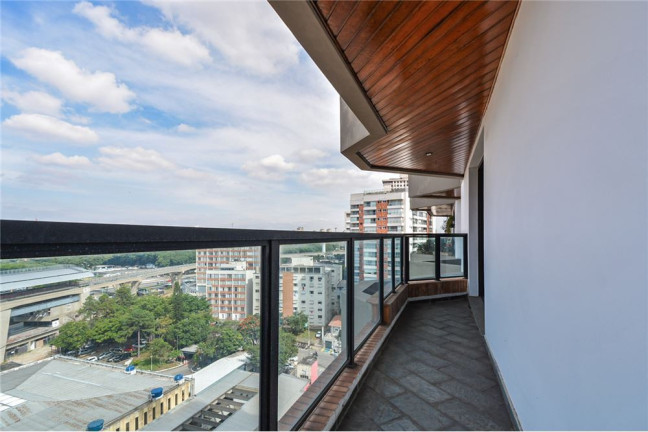 Imagem Imóvel com 4 Quartos à Venda, em Campo Belo - São Paulo Imagem Imóvel com 4 Quartos à Venda, em Campo Belo - São Paulo