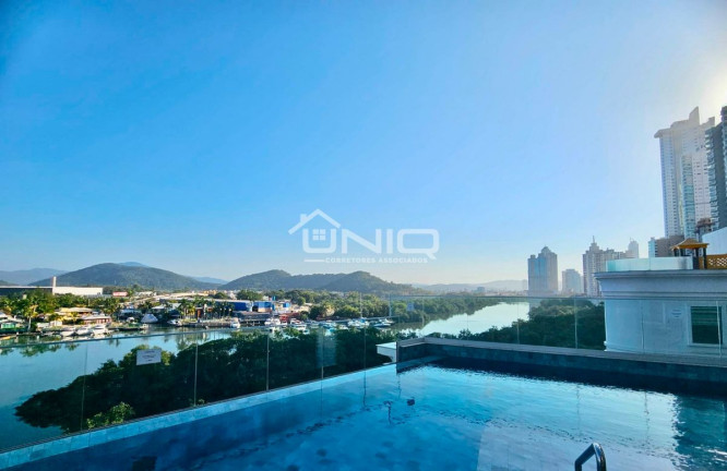 Imagem Apartamento com 4 Quartos à Venda, 160 m² em Centro - Balneário Camboriú Imagem Apartamento com 4 Quartos à Venda, 160 m² em Centro - Balneário Camboriú