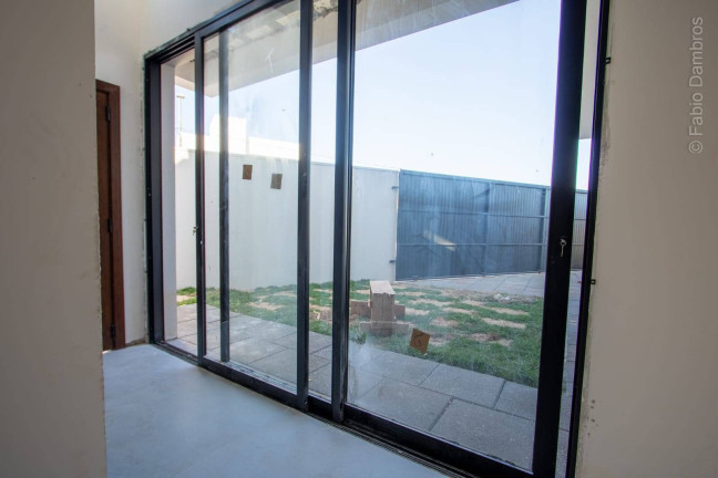 Imagem Sobrado com 3 Quartos à Venda, 156 m² em Recanto Tropical - Cascavel