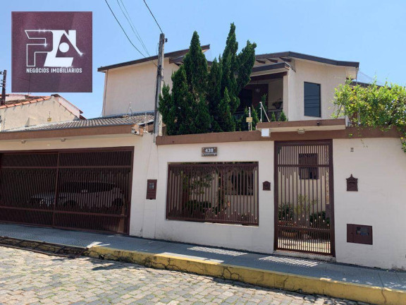 Casa com 2 Quartos à Venda, 300 m² em Centro - Lorena