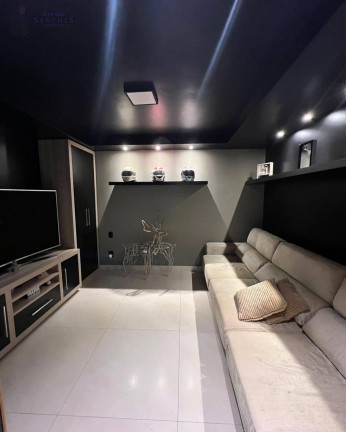 Imagem Casa com 4 Quartos à Venda, 240 m² em Bauru