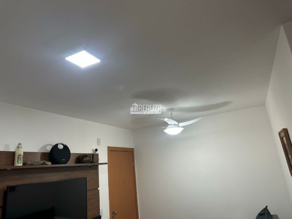 Imagem Apartamento com 2 Quartos à Venda, 45 m² em Conjunto Guanabara - Uberaba Imagem Apartamento com 2 Quartos à Venda, 45 m² em Conjunto Guanabara - Uberaba