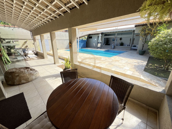 Imagem Sobrado com 6 Quartos à Venda, 223 m² em Jardim Virgínia - Guarujá