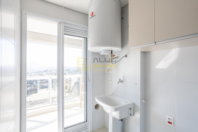Imagem Apartamento com 2 Quartos à Venda, 71 m² em Melville Empresarial I E Ii