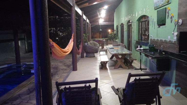 Imagem Casa de Condomínio com 3 Quartos à Venda, 280 m² em Centro - Bertioga
