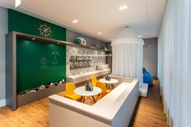 Imagem Apartamento com 3 Quartos à Venda, 237 m² em Centro - Florianópolis