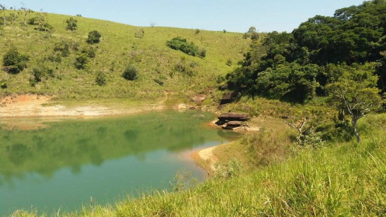 Imagem Chácara à Venda, 30 m² em Tapanhão - Jambeiro Imagem Chácara à Venda, 30 m² em Tapanhão - Jambeiro