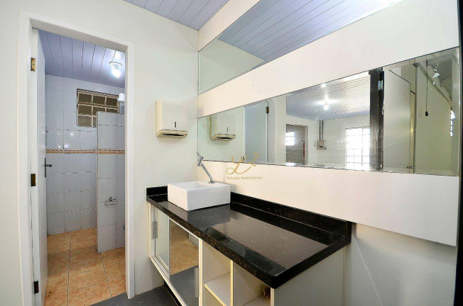 Imagem Casa com 1 Quarto à Venda, 172 m² em Cristo Rei - Curitiba