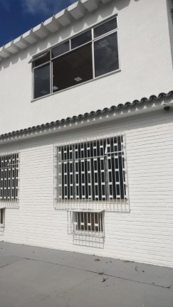 Imagem Casa com 5 Quartos à Venda, 375 m² em Campo Grande - Rio De Janeiro Imagem Casa com 5 Quartos à Venda, 375 m² em Campo Grande - Rio De Janeiro