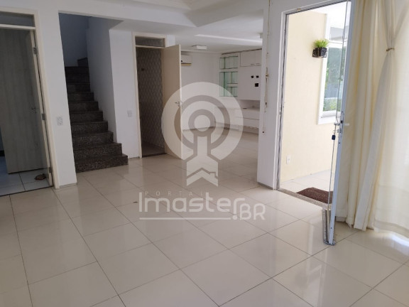 Imagem Sobrado com 4 Quartos à Venda, 160 m² em Lagoa Redonda - Fortaleza