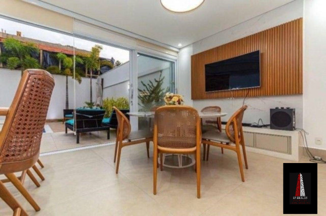 Imagem Sobrado com 3 Quartos à Venda ou Locação, 241 m² em Brigadeiro Tobias - Sorocaba Imagem Sobrado com 3 Quartos à Venda ou Locação, 241 m² em Brigadeiro Tobias - Sorocaba