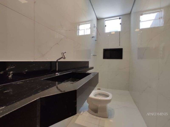 Imagem Apartamento com 3 Quartos à Venda, 117 m²