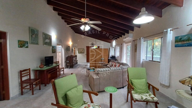 Imagem Casa com 4 Quartos à Venda, 419 m² em Lagoinha - Ubatuba Imagem Casa com 4 Quartos à Venda, 419 m² em Lagoinha - Ubatuba