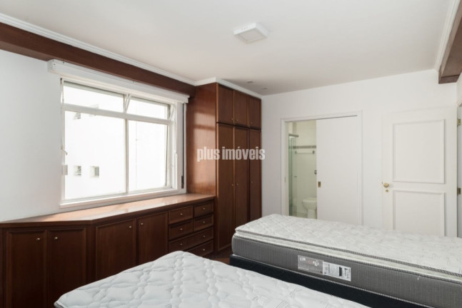 Imagem Apartamento com 3 Quartos à Venda, 210 m² em Jardim Paulista - São Paulo Imagem Apartamento com 3 Quartos à Venda, 210 m² em Jardim Paulista - São Paulo