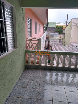 Imagem Sobrado com 6 Quartos à Venda, 250 m² em Jardim Presidente Dutra - Guarulhos Imagem Sobrado com 6 Quartos à Venda, 250 m² em Jardim Presidente Dutra - Guarulhos