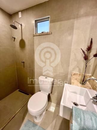 Imagem Casa com 4 Quartos à Venda, 103 m² em Guaribas - Eusébio
