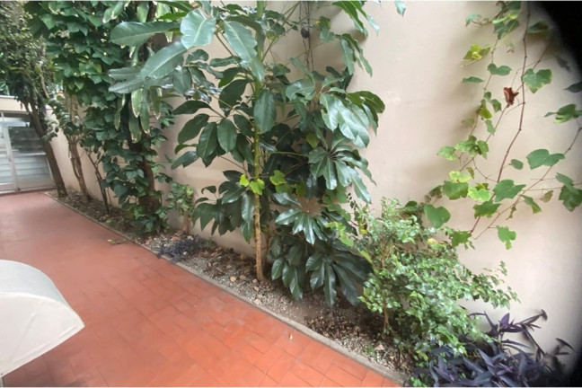 Imagem Sobrado com 4 Quartos para Alugar, 152 m² em Vila Ipojuca - São Paulo