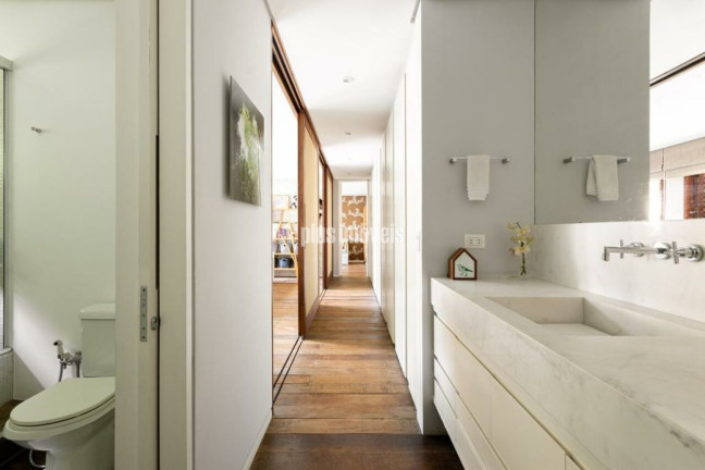 Imagem Casa com 3 Quartos à Venda, 220 m² em Jardim Paulista - São Paulo