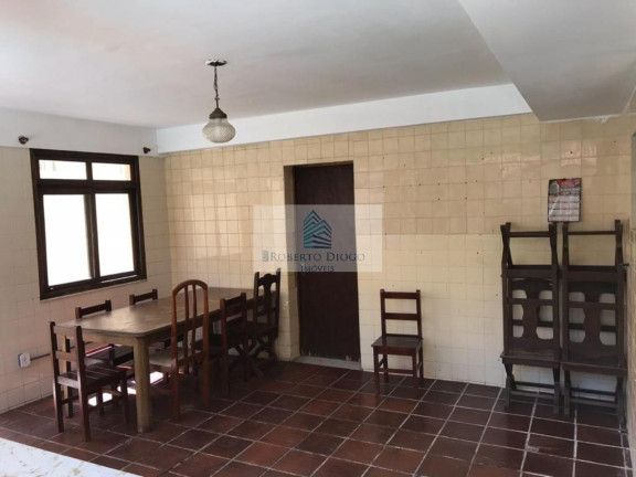 Imagem Casa com 8 Quartos à Venda, 403 m² em Piratininga - Niterói Imagem Casa com 8 Quartos à Venda, 403 m² em Piratininga - Niterói