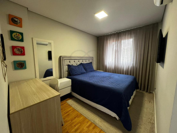Imagem Apartamento com 2 Quartos à Venda, 72 m²