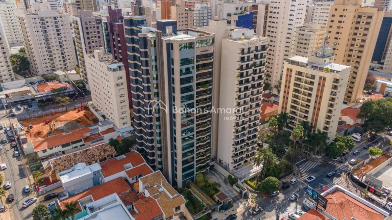 Apartamento com 4 Quartos à Venda, 560 m² em Cambuí - Campinas