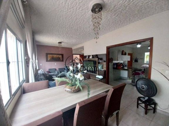 Imagem Casa com 5 Quartos à Venda, 244 m² em Jardim São Francisco - Indaiatuba Imagem Casa com 5 Quartos à Venda, 244 m² em Jardim São Francisco - Indaiatuba