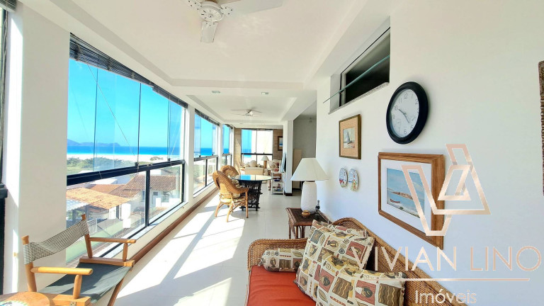 Imagem Cobertura com 4 Quartos à Venda, 326 m² em Algodoal - Cabo Frio