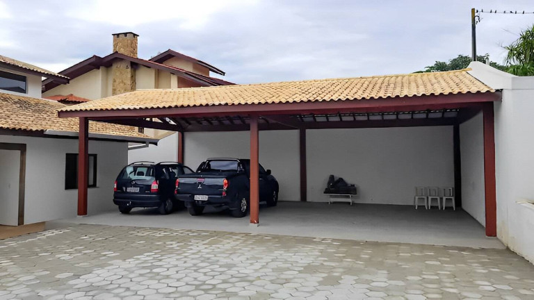 Imagem Casa com 8 Quartos à Venda, 1.000 m² em Imóvel Na Represa - Piracaia