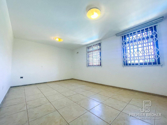 Imagem Casa com 4 Quartos à Venda, 289 m² em Tijuca - Teresópolis Imagem Casa com 4 Quartos à Venda, 289 m² em Tijuca - Teresópolis