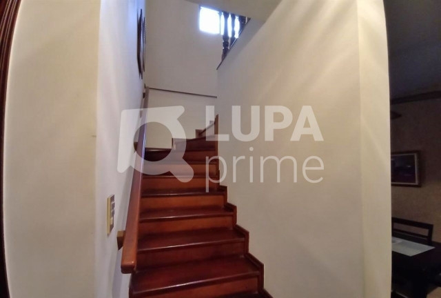 Imagem Casa com 2 Quartos à Venda, 150 m² em Vila Carrão - São Paulo Imagem Casa com 2 Quartos à Venda, 150 m² em Vila Carrão - São Paulo