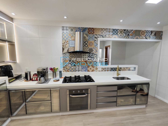 Imagem Apartamento com 4 Quartos à Venda, 233 m² em Guilhermina - Praia Grande