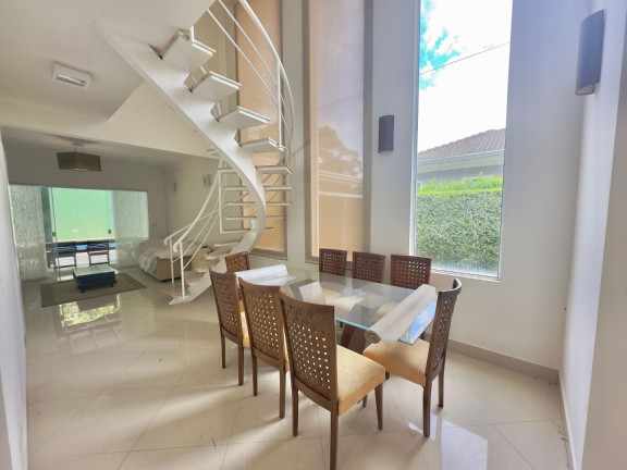 Imagem Casa com 3 Quartos para Alugar, 231 m² em Granja Viana - Carapicuíba Imagem Casa com 3 Quartos para Alugar, 231 m² em Granja Viana - Carapicuíba