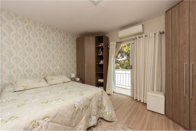 Imagem Casa com 3 Quartos à Venda, em Vila Santa Clara - São Paulo Imagem Casa com 3 Quartos à Venda, em Vila Santa Clara - São Paulo