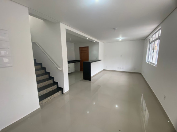 Imagem Casa com 3 Quartos à Venda, 110 m² em Boqueirão - Santos