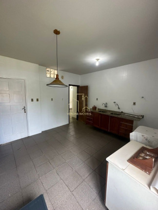 Imagem Imóvel com 5 Quartos à Venda, 500 m² em Patamares - Salvador Imagem Imóvel com 5 Quartos à Venda, 500 m² em Patamares - Salvador