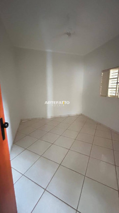 Imagem Casa com 3 Quartos à Venda, 200 m²