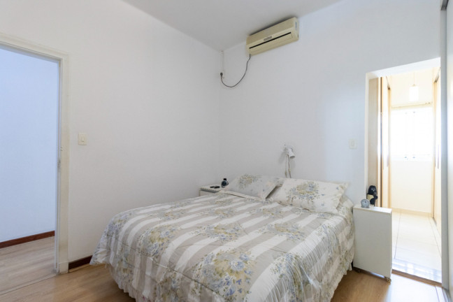 Imagem Casa com 4 Quartos à Venda, 150 m² em Cambuci - São Paulo