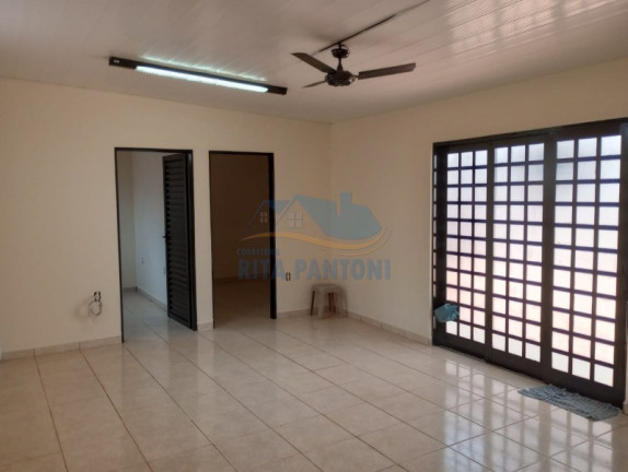 Casa com 4 Quartos à Venda, 180 m² em Vila Tibério - Ribeirão Preto
