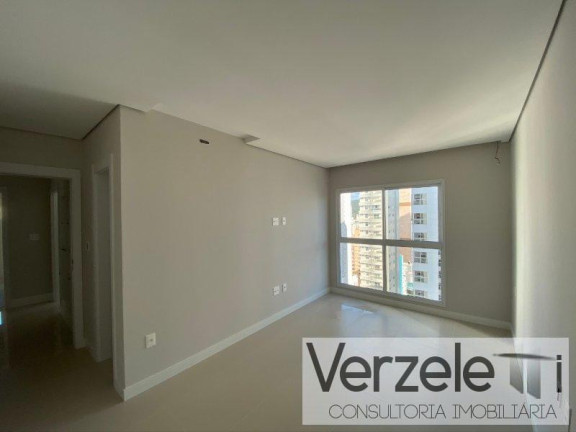 Imagem Apartamento com 4 Quartos à Venda, 160 m² em Pioneiros - Balneário Camboriú Imagem Apartamento com 4 Quartos à Venda, 160 m² em Pioneiros - Balneário Camboriú