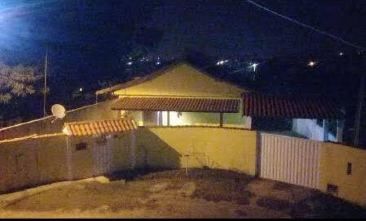 Imagem Casa com 2 Quartos à Venda, 108 m² em Ponte Dos Leites - Araruama