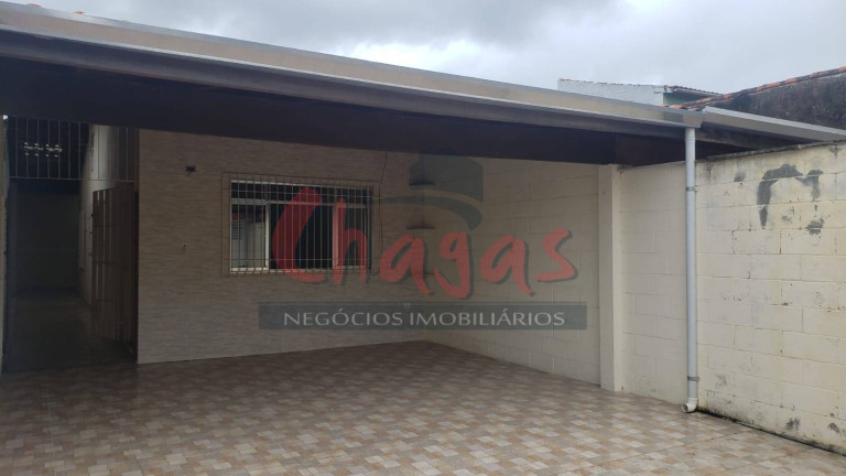 Casa com 1 Quarto à Venda, 50 m² em Perequê Mirim - Caraguatatuba