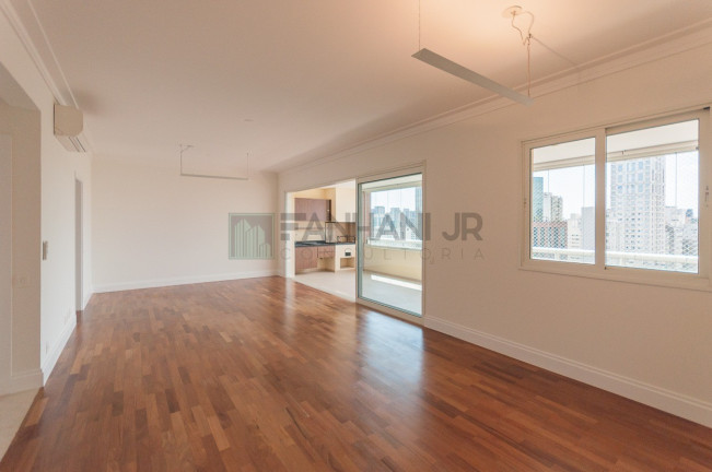 Imagem Imóvel com 3 Quartos à Venda, 151 m² em Itaim Bibi - São Paulo