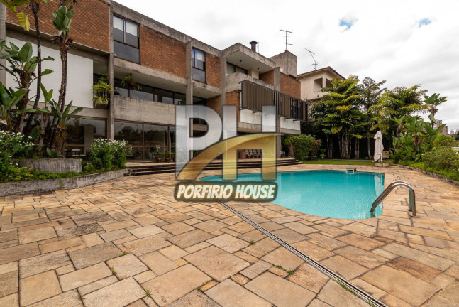 Casa com 4 Quartos à Venda, 1 m² em Pacaembu - São Paulo