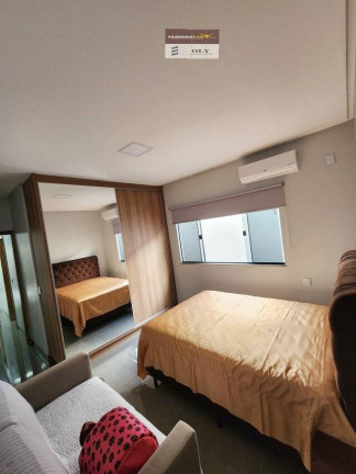 Imagem Casa com 3 Quartos à Venda, 126 m² em Setor Centro Oeste - Goiânia Imagem Casa com 3 Quartos à Venda, 126 m² em Setor Centro Oeste - Goiânia
